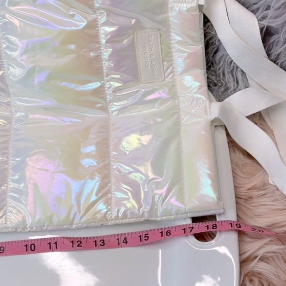 Bath & Body Works Iridescent White Puffer Bag Tote - Picture 4 of 5